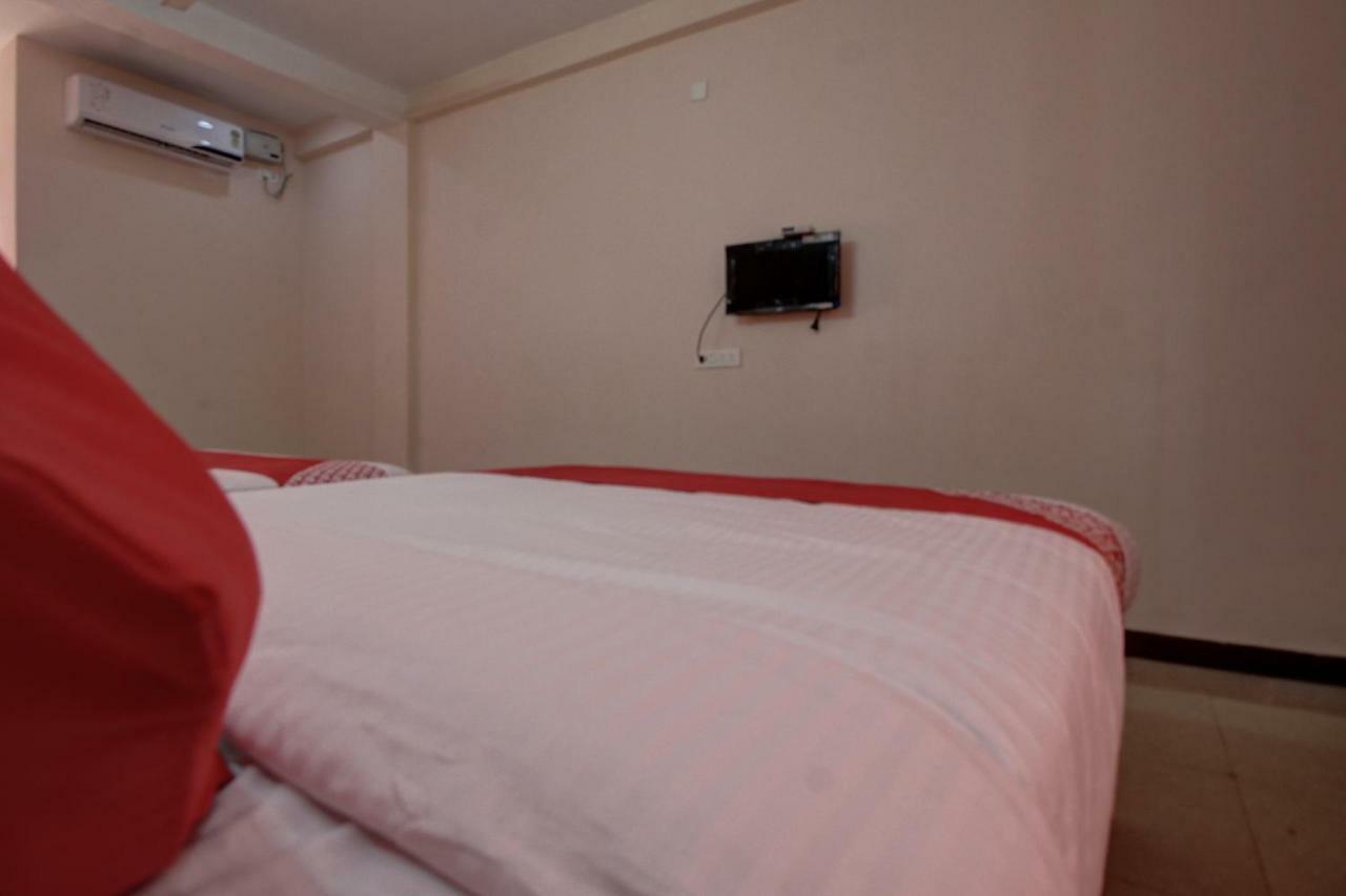 Oyo 42678 Hotel Vasantha Bhavanam Saver Coimbatore Exterior photo