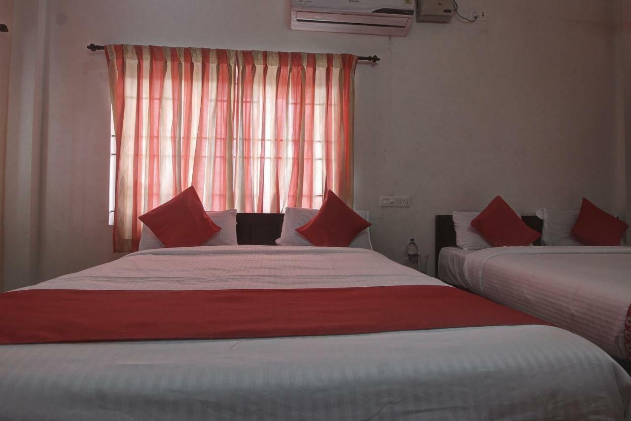 Oyo 42678 Hotel Vasantha Bhavanam Saver Coimbatore Exterior photo